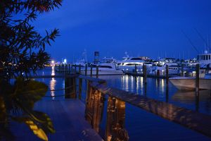 FLORIDA BUI LAWS: YOUR RIGHTS DURING A FWC BOAT INSPECTION Florida BUI Laws apply when docked